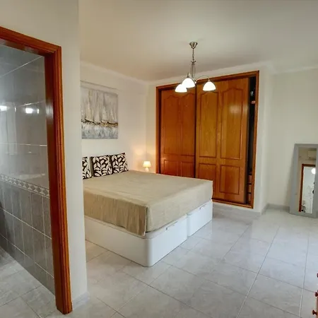 Apartamento With Views