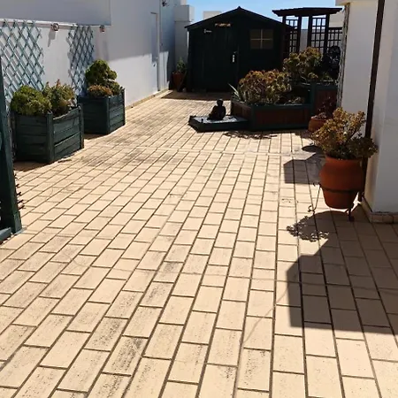 With Views 쿼테이라